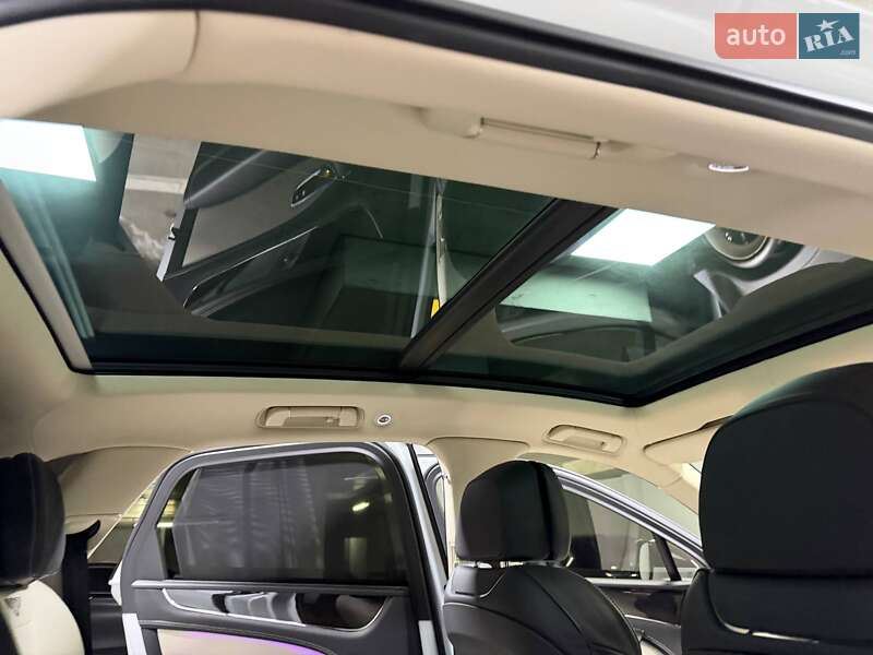 Внедорожник / Кроссовер Bentley Bentayga 2018 в Киеве