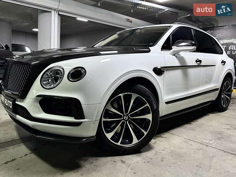 Внедорожник / Кроссовер Bentley Bentayga 2018 в Киеве