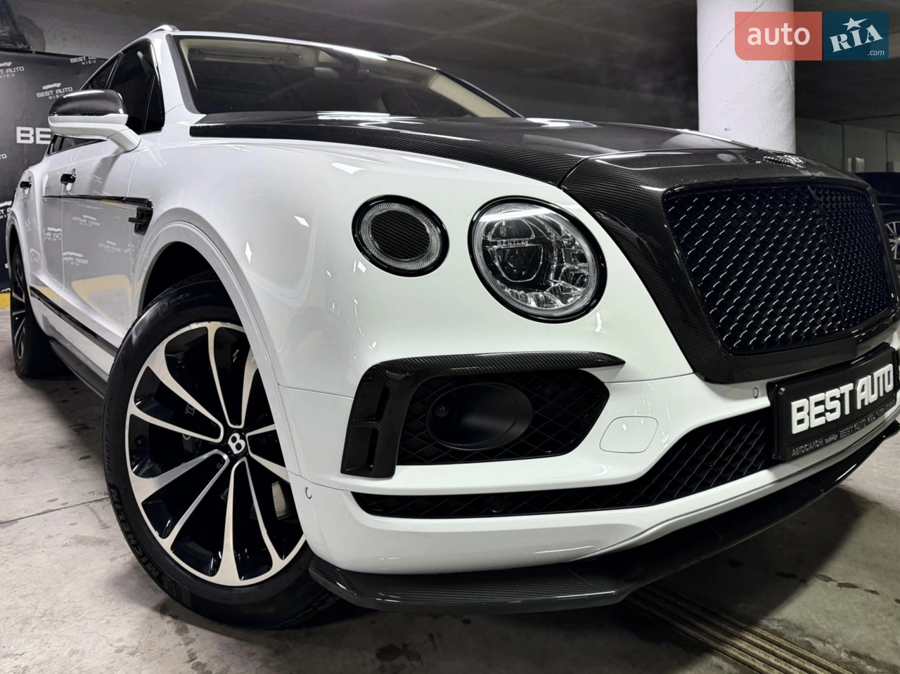 2017 Bentley Bentayga - мініатюра 12