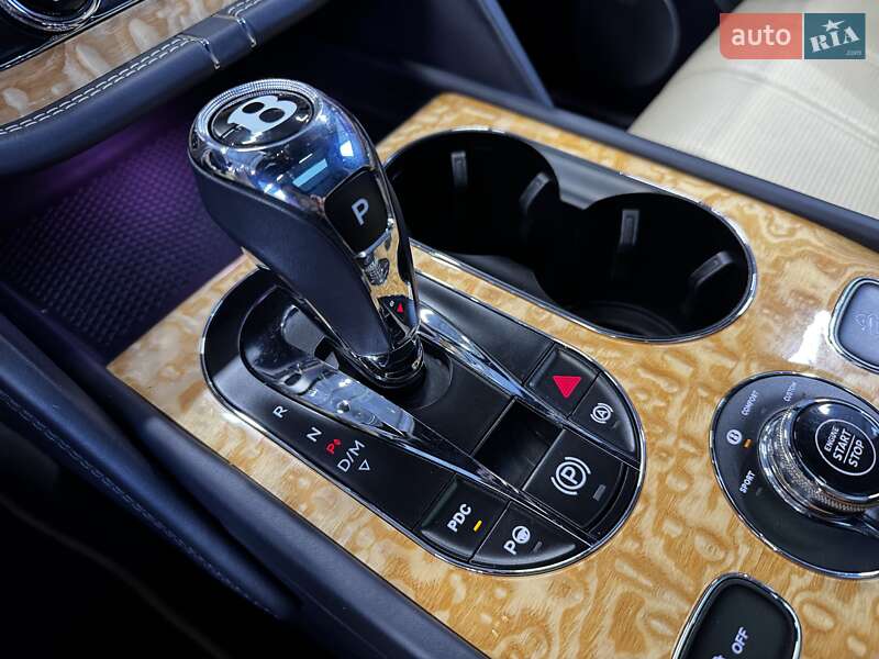 Позашляховик / Кросовер Bentley Bentayga 2017 в Києві