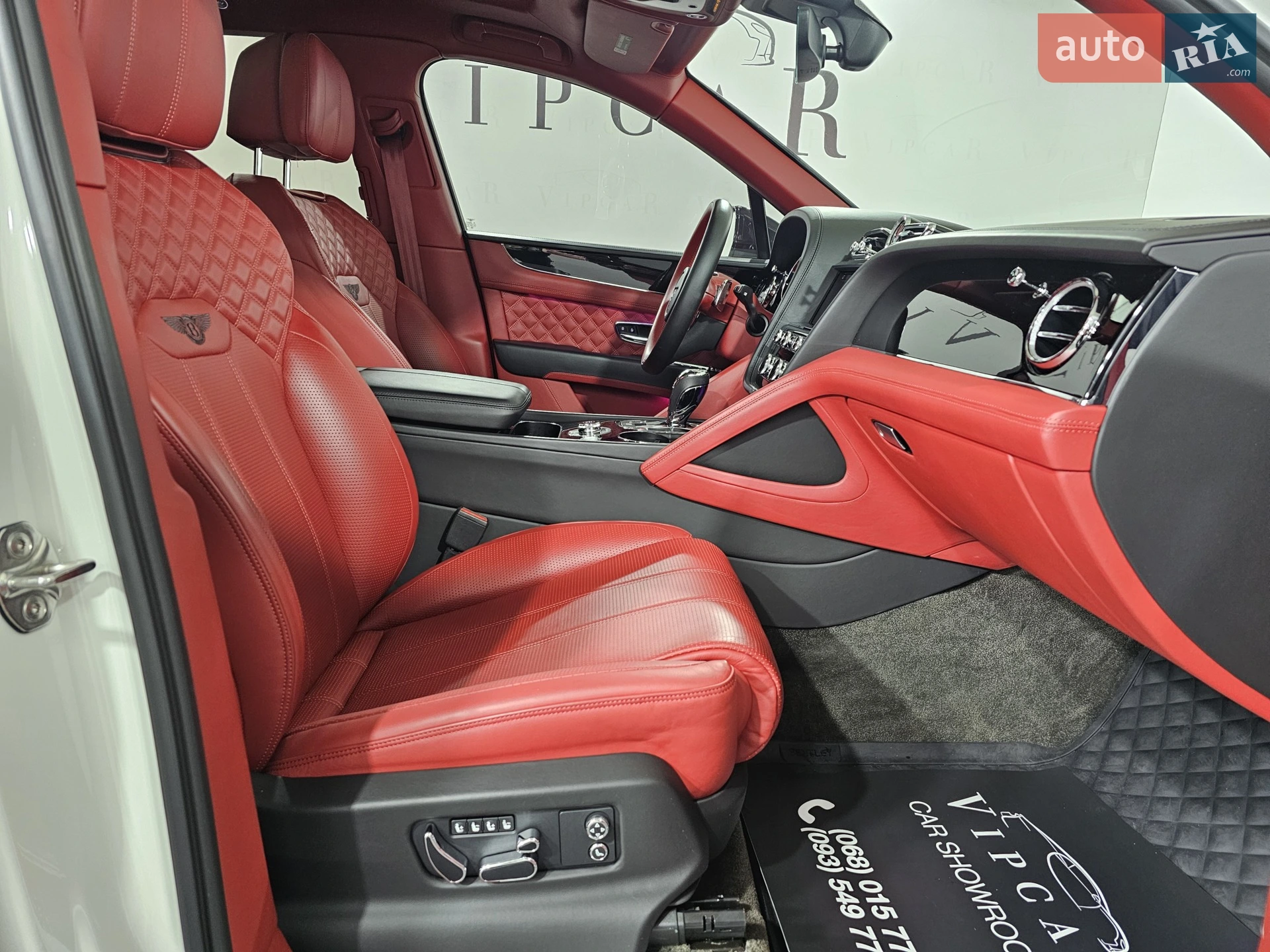 2021 Bentley Bentayga - мініатюра 20
