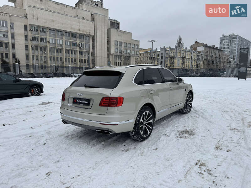 Позашляховик / Кросовер Bentley Bentayga 2018 в Києві