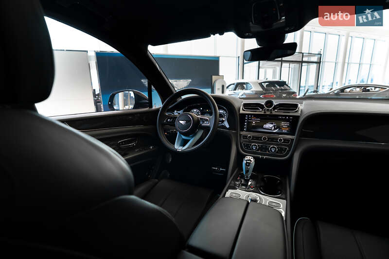 Позашляховик / Кросовер Bentley Bentayga 2024 в Києві