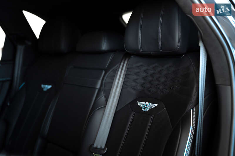 Позашляховик / Кросовер Bentley Bentayga 2024 в Києві