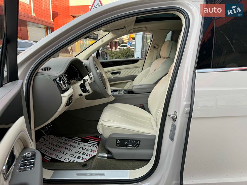 Внедорожник / Кроссовер Bentley Bentayga 2023 в Львове