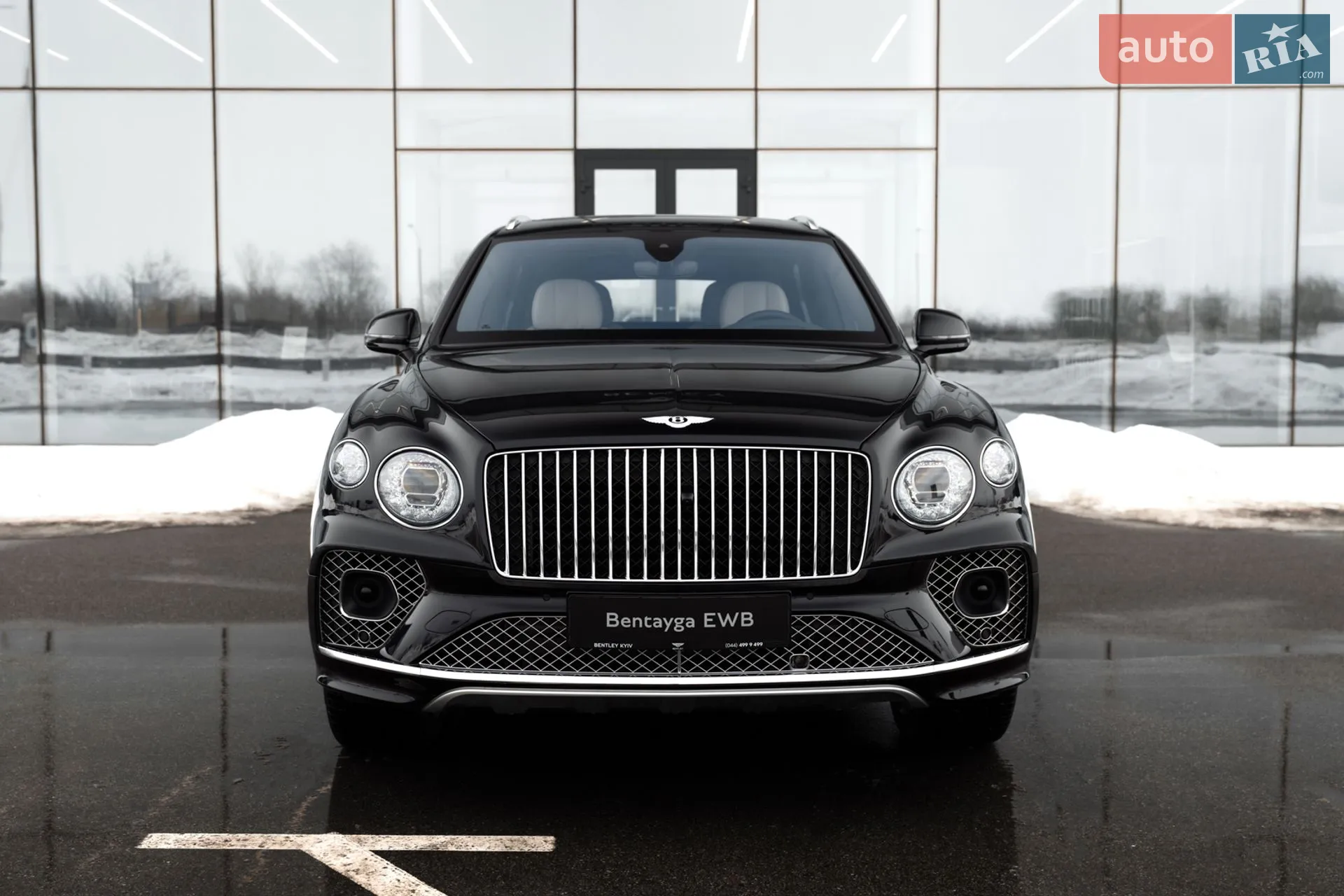 2023 Bentley Bentayga - мініатюра 2