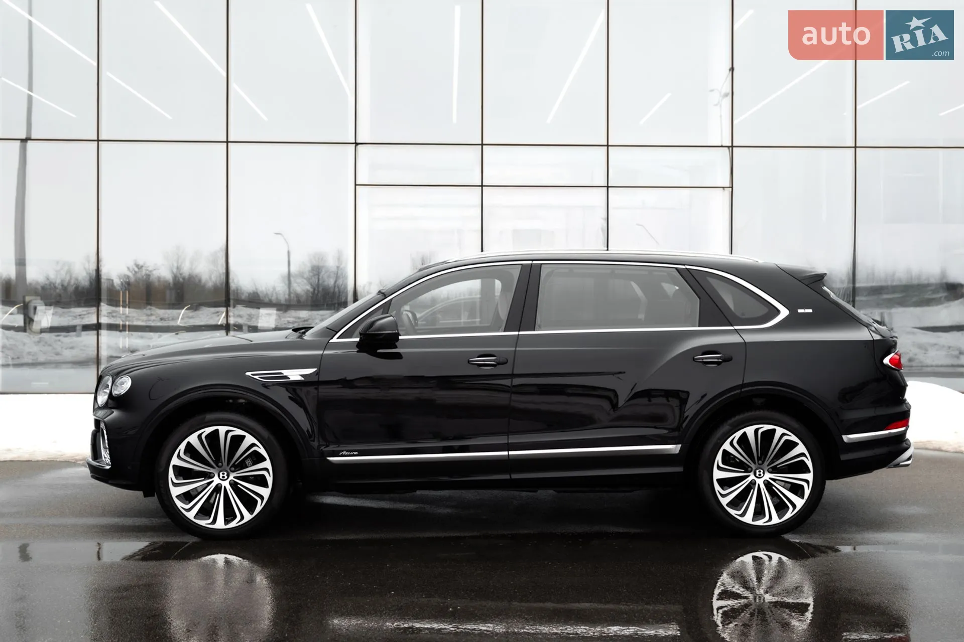 2023 Bentley Bentayga - мініатюра 5