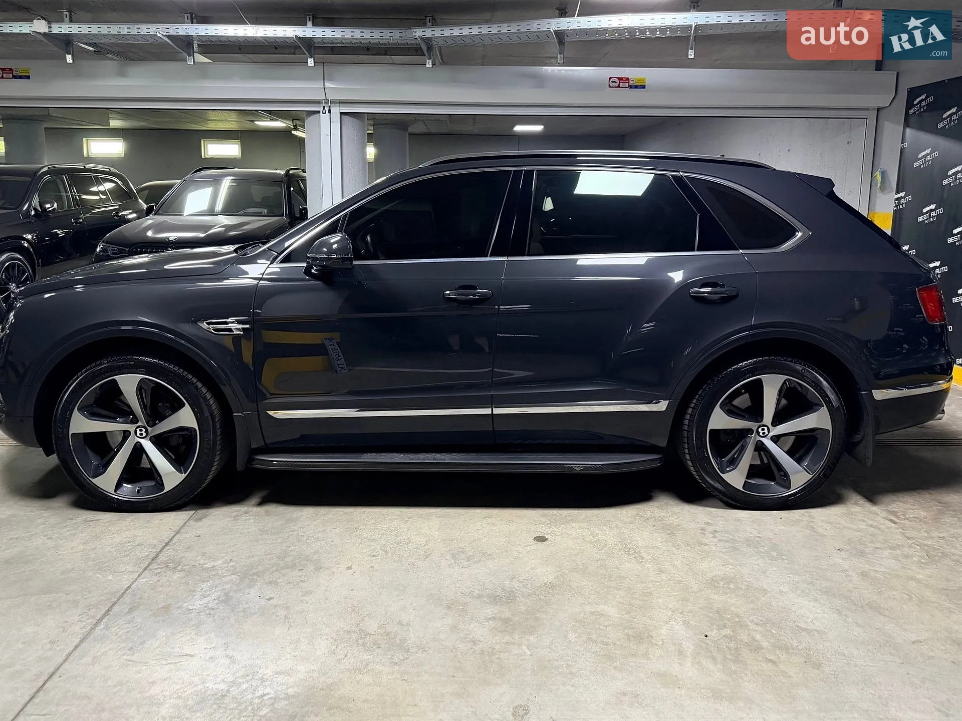 2016 Bentley Bentayga - мініатюра 20