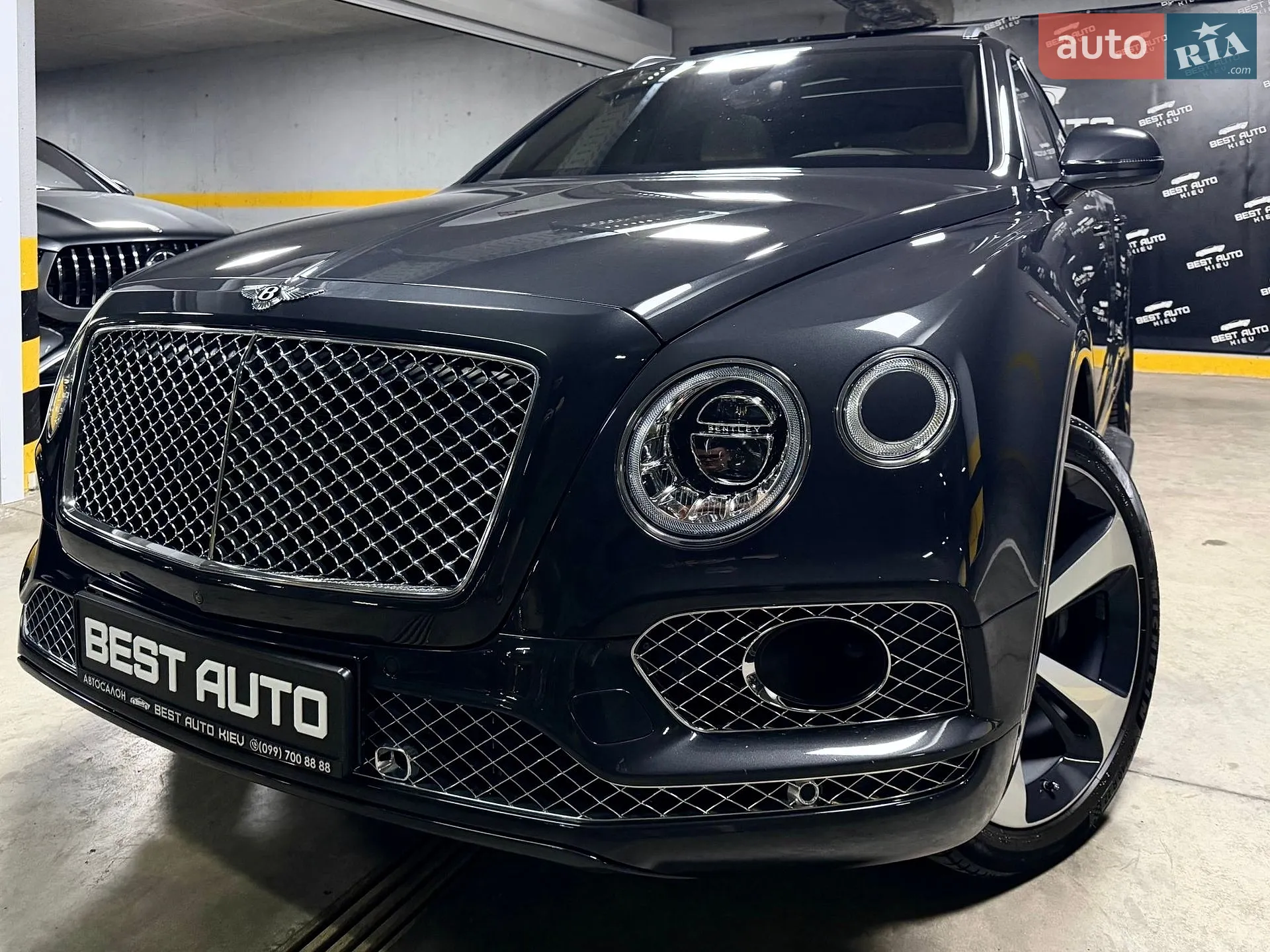 2016 Bentley Bentayga - мініатюра 110