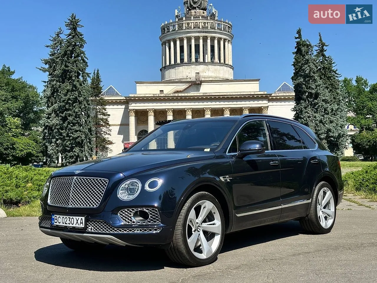 2017 Bentley Bentayga - мініатюра 7