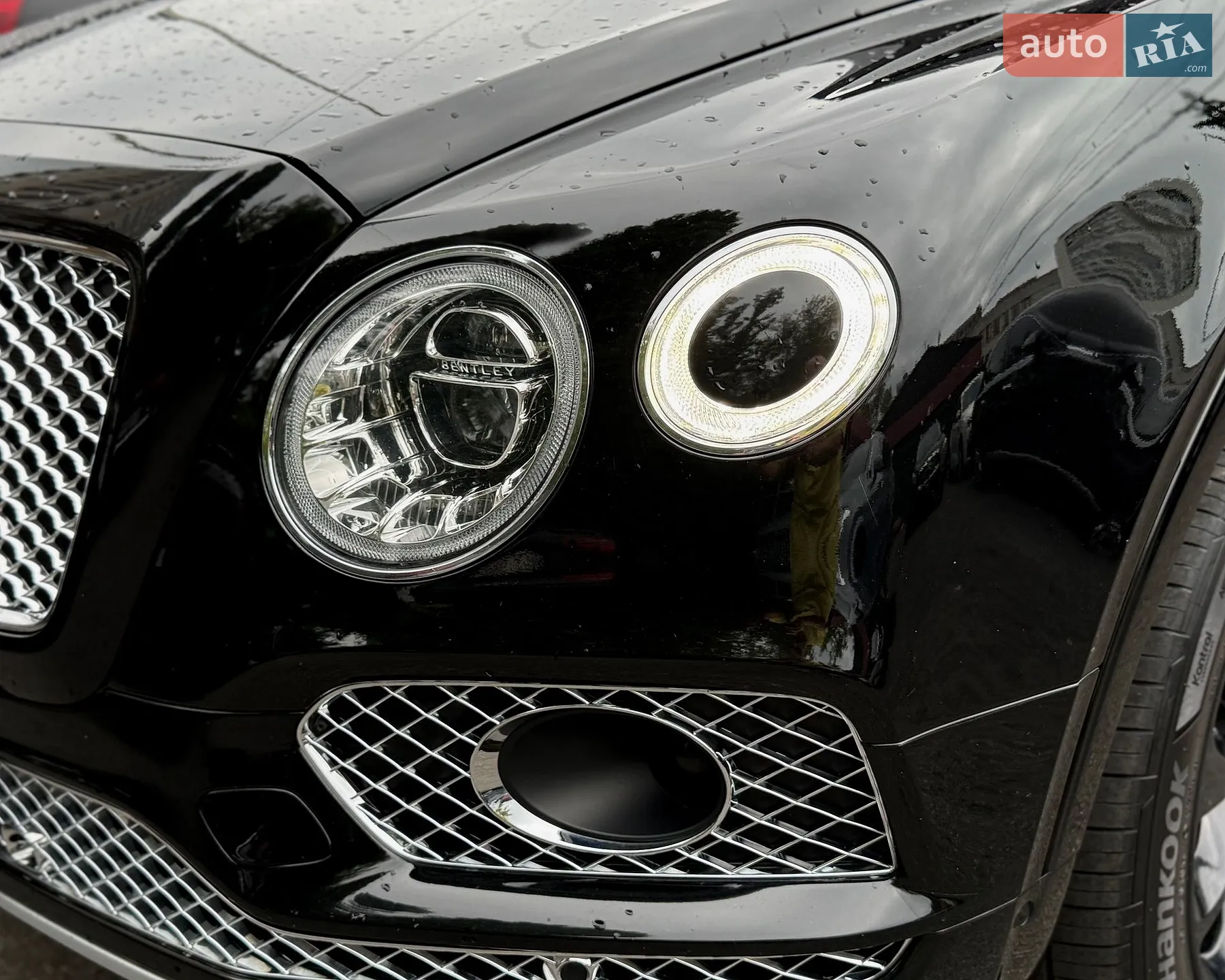 2018 Bentley Bentayga - мініатюра 34