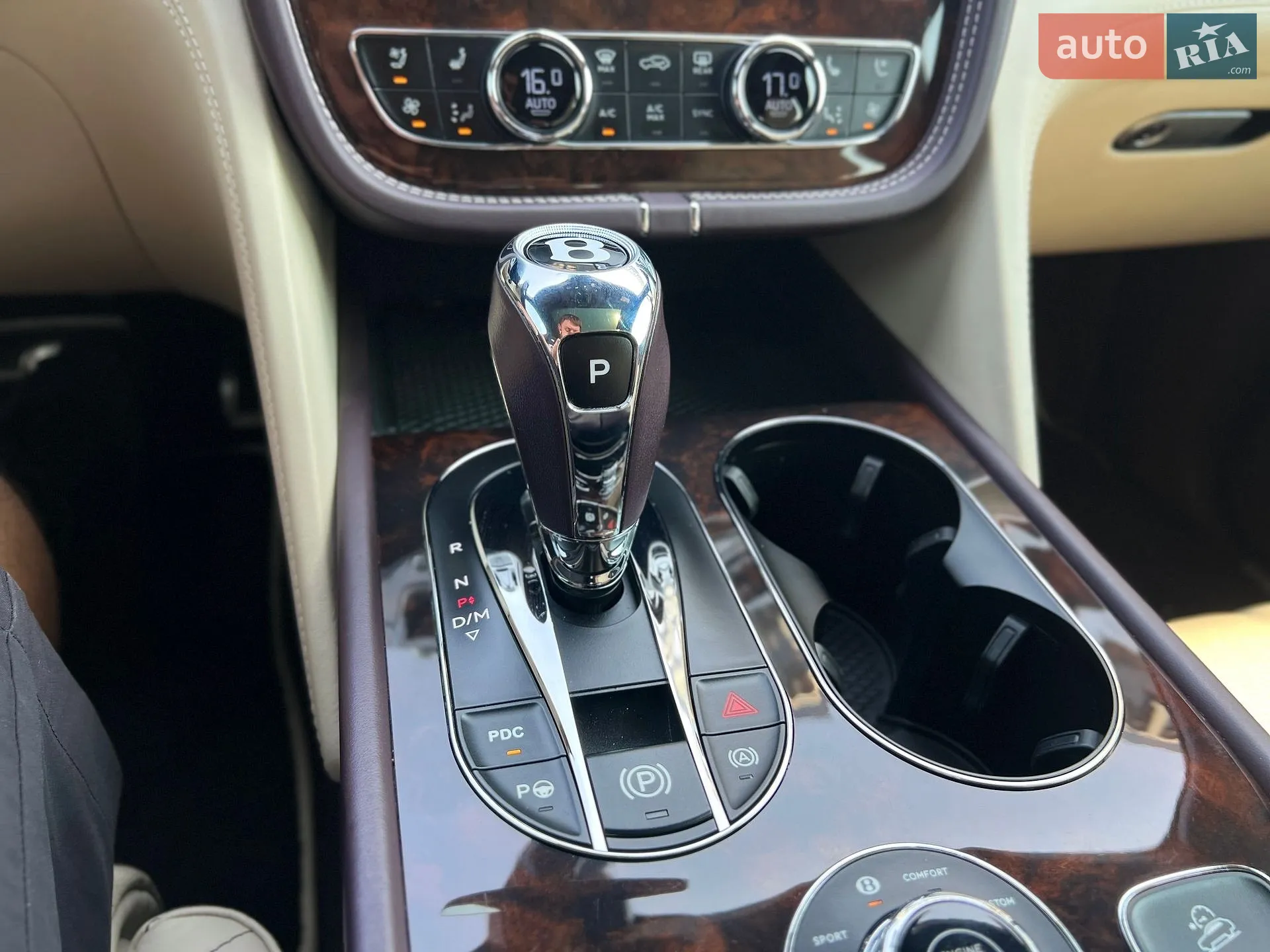 2020 Bentley Bentayga - мініатюра 55