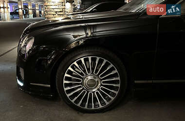 Седан Bentley Continental Flying Spur 2005 в 