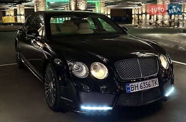 Седан Bentley Continental Flying Spur 2005 в 