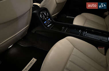 Седан Bentley Continental Flying Spur 2005 в 