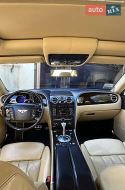Седан Bentley Continental Flying Spur 2007 в 