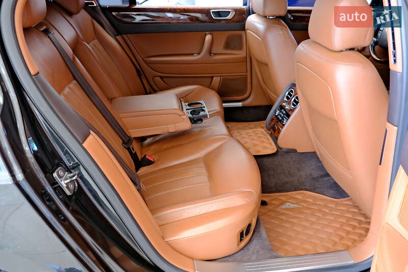 Седан Bentley Continental Flying Spur 2008 в Одесі