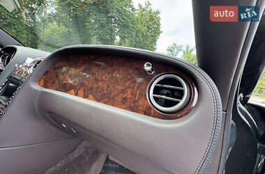 Седан Bentley Continental Flying Spur 2008 в 