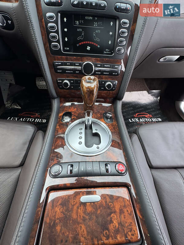 Седан Bentley Continental Flying Spur 2008 в Киеве