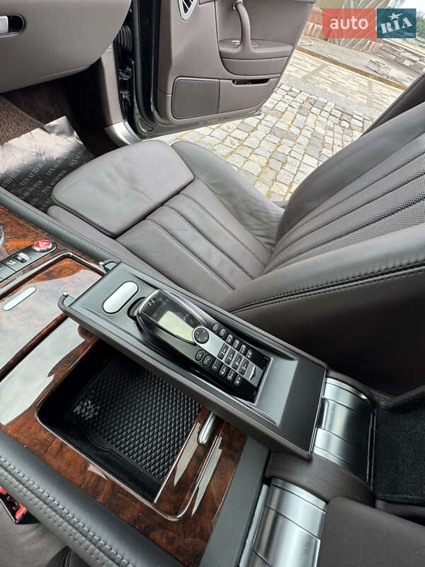 Седан Bentley Continental Flying Spur 2008 в Киеве