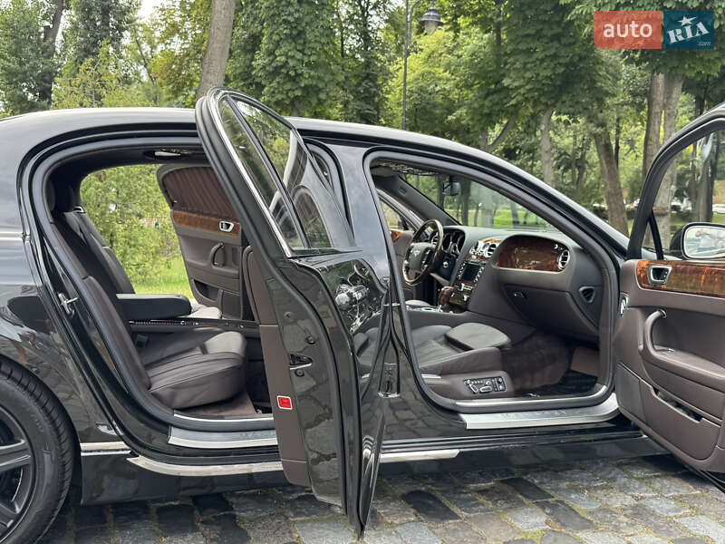Седан Bentley Continental Flying Spur 2008 в Киеве