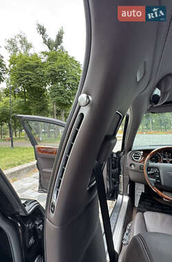 Седан Bentley Continental Flying Spur 2008 в 