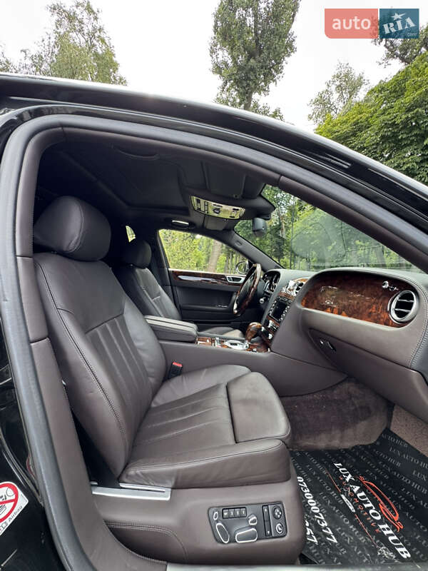 Седан Bentley Continental Flying Spur 2008 в Киеве