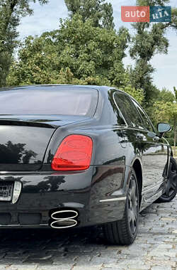 Седан Bentley Continental Flying Spur 2008 в 