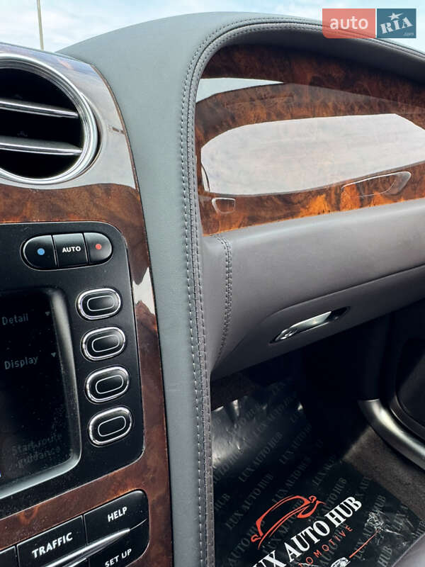 Седан Bentley Continental Flying Spur 2008 в Киеве