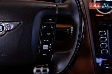 Седан Bentley Continental Flying Spur 2007 в 