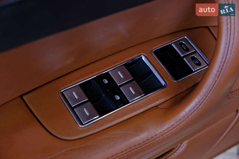 Седан Bentley Continental Flying Spur 2007 в Одессе фото 36 Седан Bentley Continental Flying Spur 2007 в Одессе