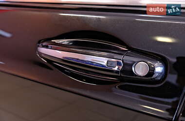Седан Bentley Continental Flying Spur 2007 в 