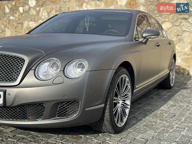 Седан Bentley Continental Flying Spur 2008 в Рівному