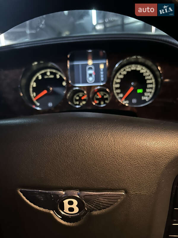 Седан Bentley Continental Flying Spur 2006 в Львове фото 9 Седан Bentley Continental Flying Spur 2006 в Львове