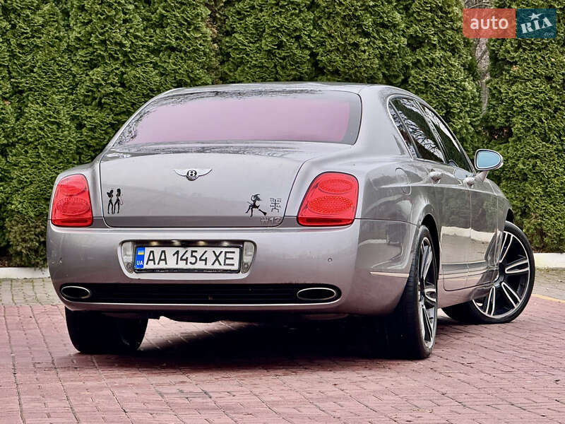 Седан Bentley Continental Flying Spur 2006 в Києві фото 11 Седан Bentley Continental Flying Spur 2006 в Києві