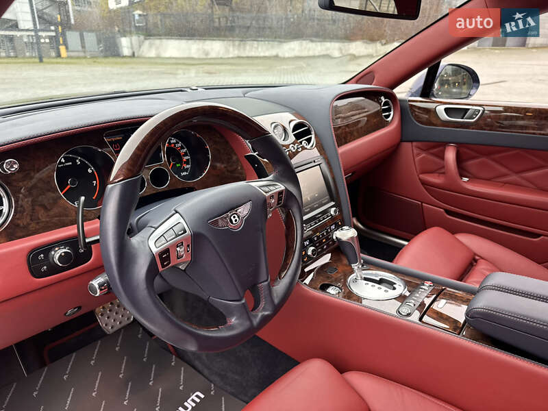 Седан Bentley Continental Flying Spur 2012 в Києві