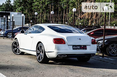 Купе Bentley Continental GT 2012 в Киеве