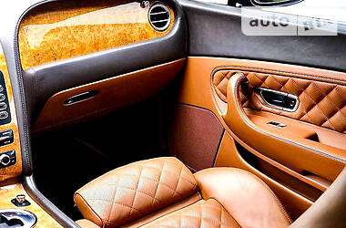 Купе Bentley Continental GT 2005 в 