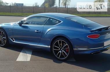 Купе Bentley Continental GT 2018 в 