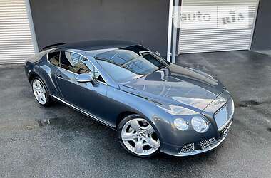 Купе Bentley Continental GT 2011 в Києві