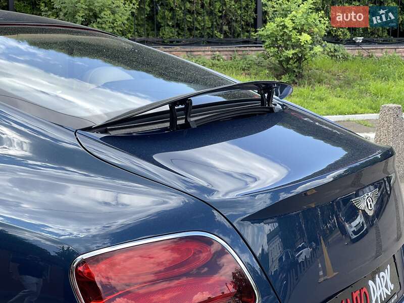 Купе Bentley Continental GT 2016 в Киеве