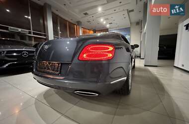 Купе Bentley Continental GT 2011 в 
