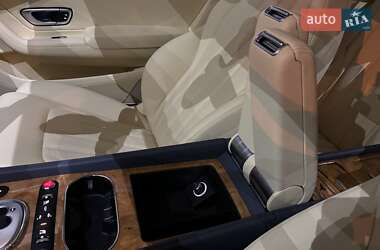 Купе Bentley Continental GT 2011 в 