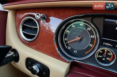 Купе Bentley Continental GT 2012 в 