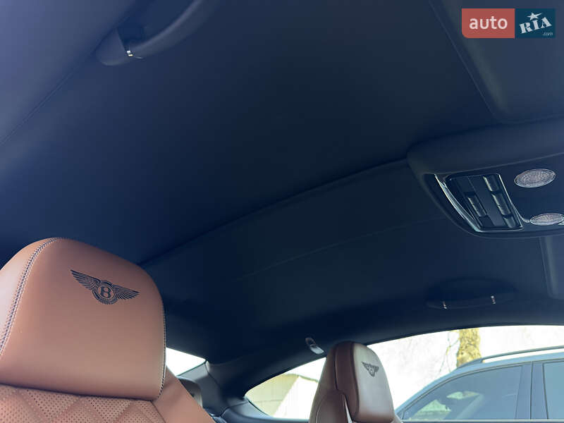 Купе Bentley Continental GT 2016 в Киеве