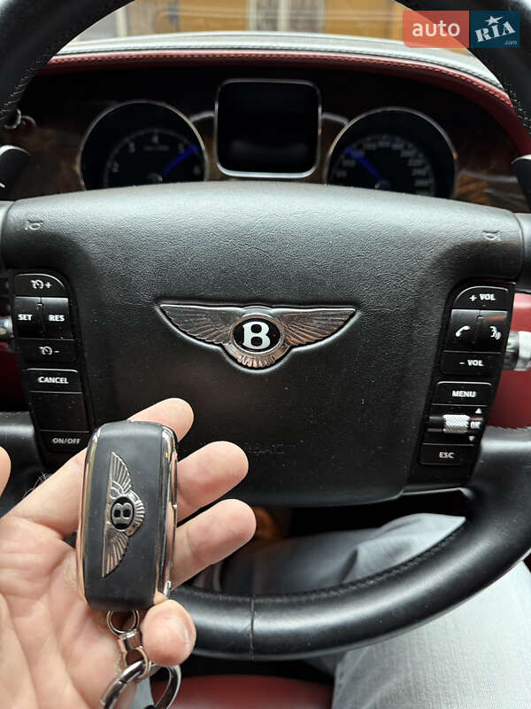 Купе Bentley Continental GT 2008 в Львові