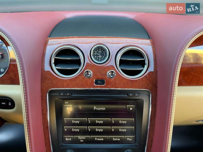 Купе Bentley Continental GT 2012 в Києві фото 50 Купе Bentley Continental GT 2012 в Києві