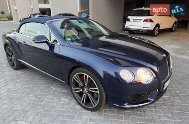 Купе Bentley Continental GT 2013 в 