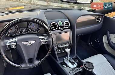 Купе Bentley Continental GT 2013 в 