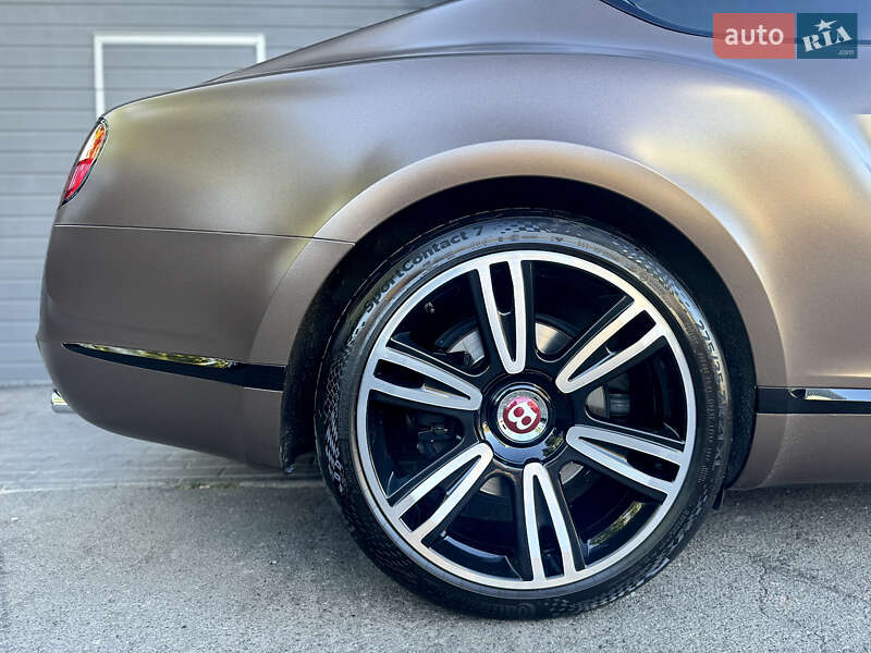 Купе Bentley Continental GT 2014 в Киеве